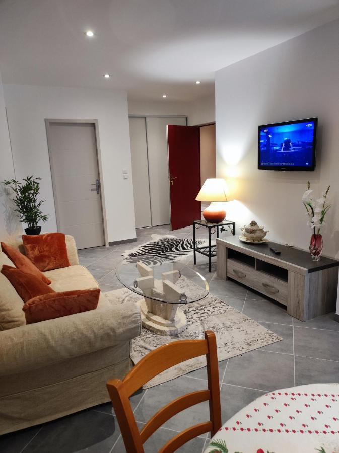 Residence Mart'Ins Callas Zewnętrze zdjęcie